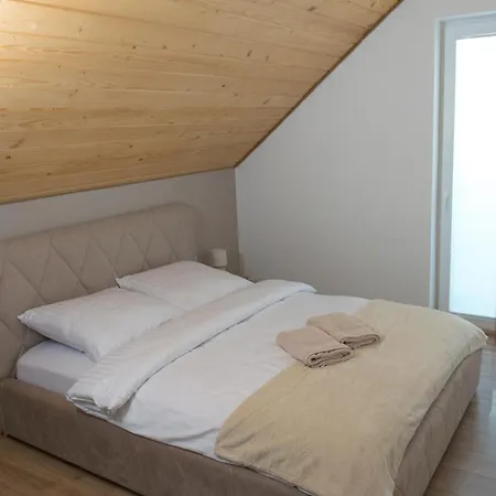 Apartment Na Kamiencu