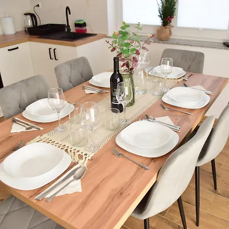 Na Kamiencu Apartment